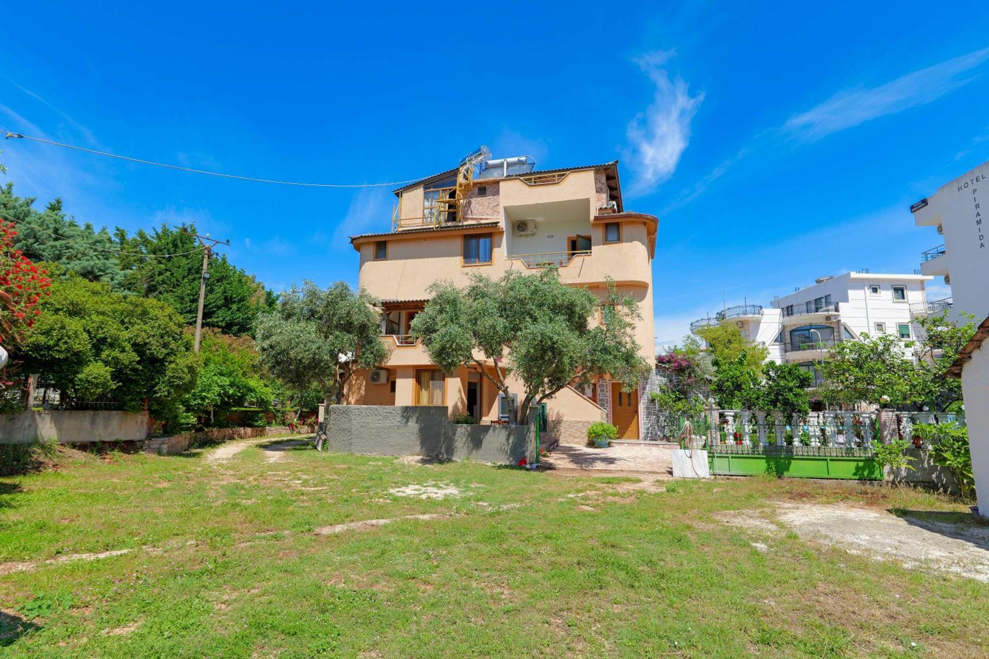 Hotel En Ad Ksamil Exterior photo