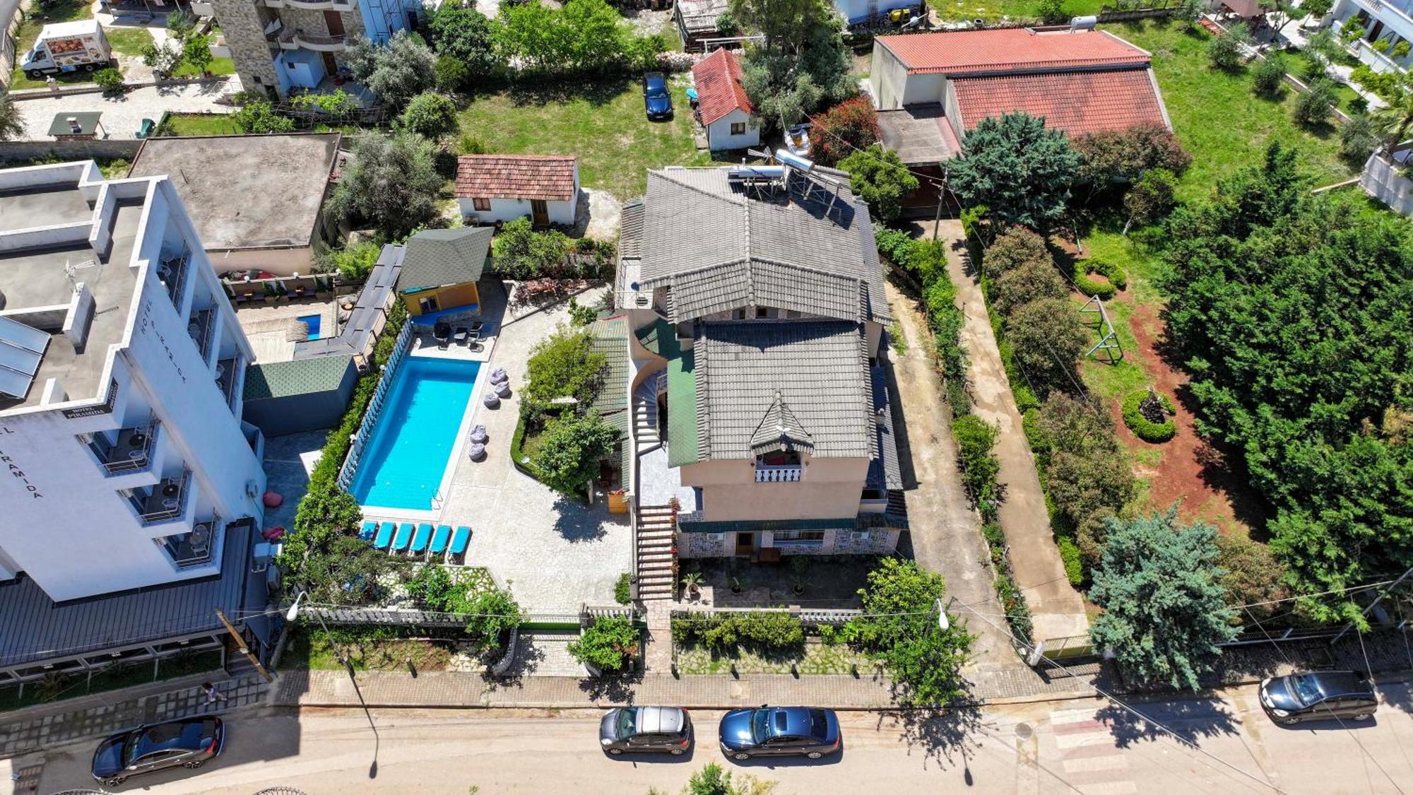 Hotel En Ad Ksamil Exterior photo