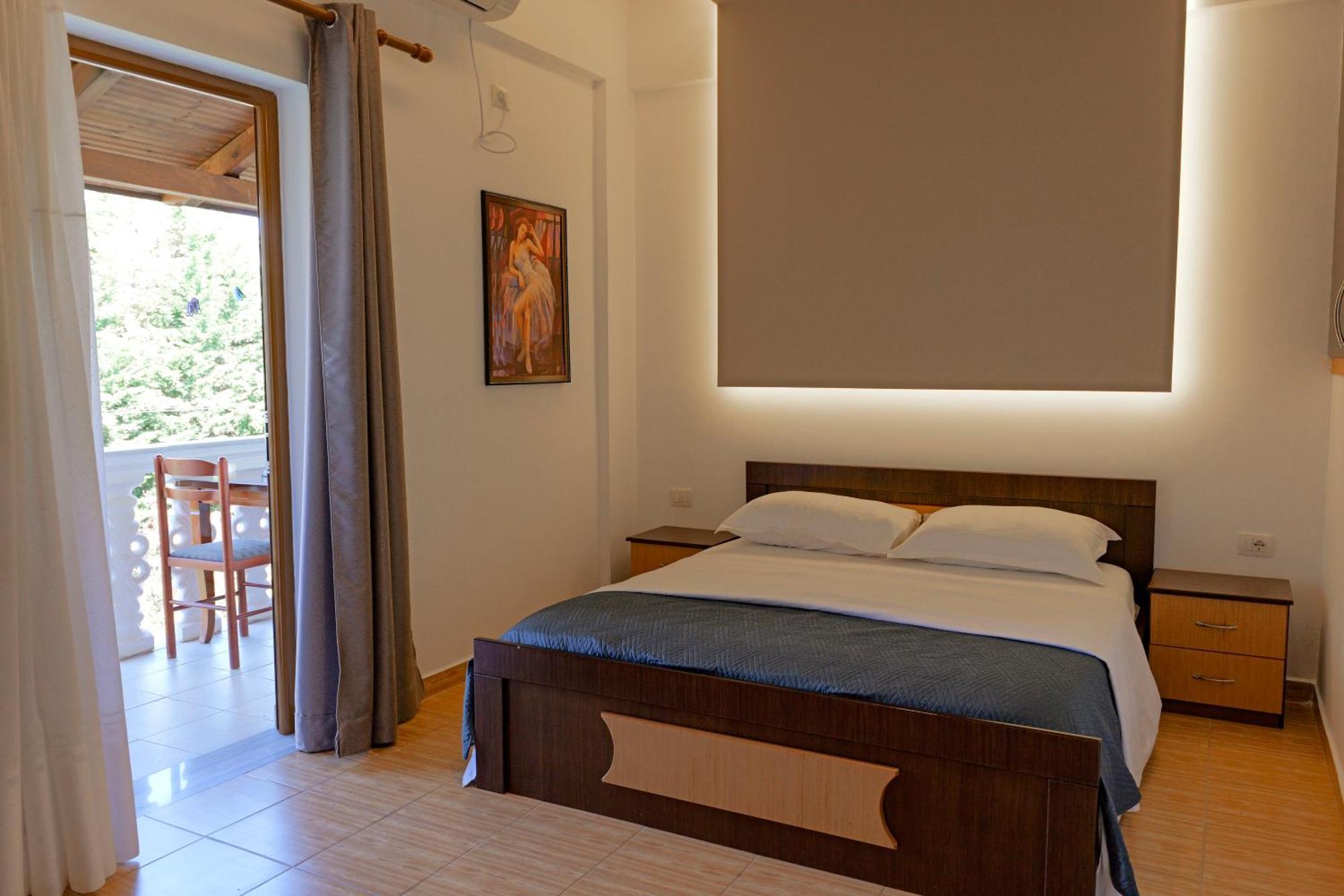 Hotel En Ad Ksamil Exterior photo